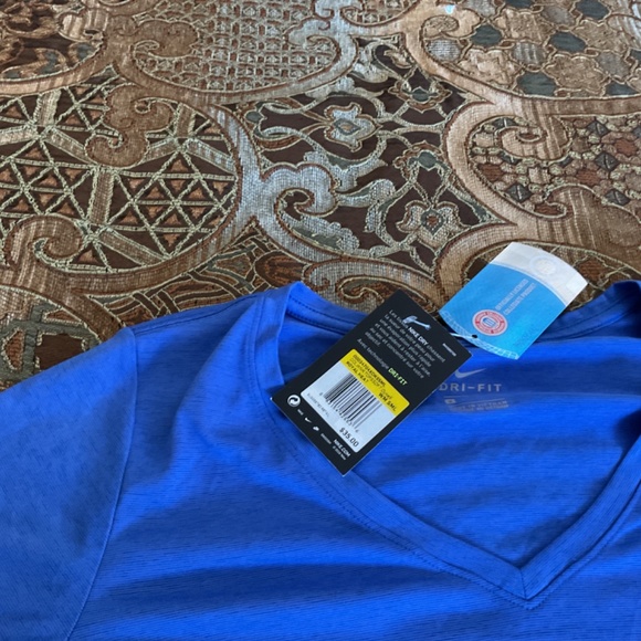 Nike Duke Blue Devils t-shirt NWT - Picture 2 of 2